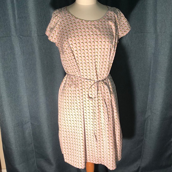 Liz Lange for Target Dresses & Skirts - Geometric Shift Dress